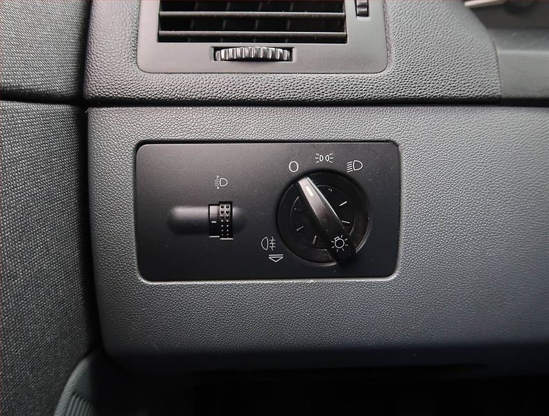 Škoda Fabia (2003) 1.2, za dobrou cenu - fotka 14 z 14
