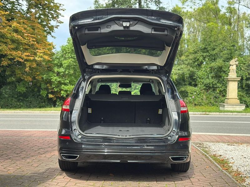 Ford Mondeo 2.0 Titan. 140kW  ČR 1.MAJ.DPH - fotka 7 z 27