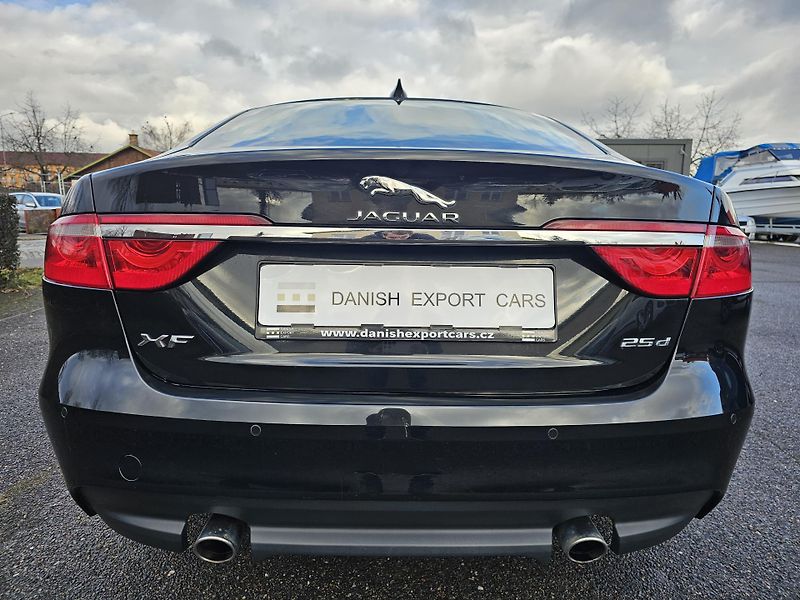 Jaguar XF (2019) 2.0 25D 177kW 2019,VÝHŘEV,KŮŽE - fotka 11 z 50