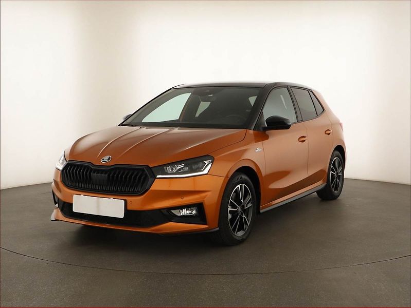 Škoda Fabia (2025) 1.0 TSI, MONTE CARLO, AUTOMAT - fotka 2 z 16
