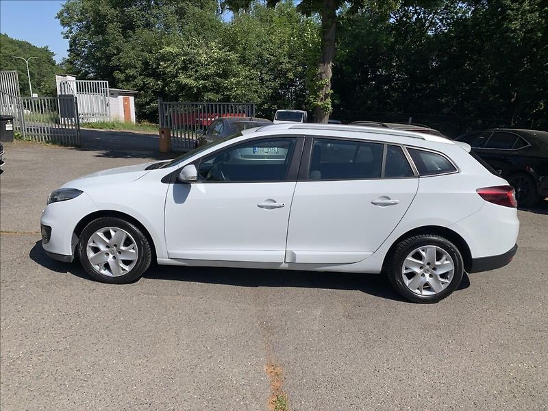 Renault Mégane 1,5 DCi ČR,SERVISKA - fotka 7 z 18