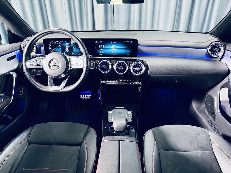 Mercedes-Benz CLA (2022) 200d*ZÁRUKA*PANO*KEYLESS* - fotka 29 z 30