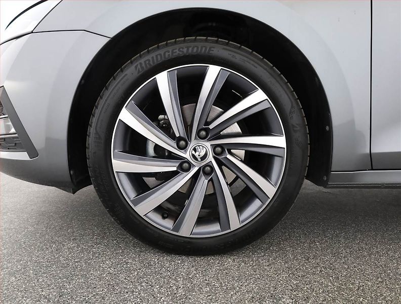 Škoda Octavia (2023) Style Plus 2.0 TDI - fotka 17 z 17