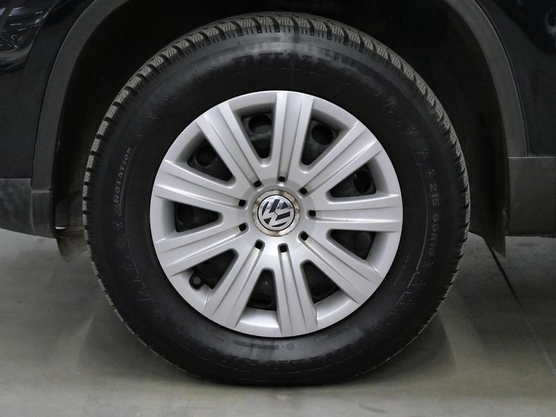 Volkswagen Tiguan - fotka 10 z 25