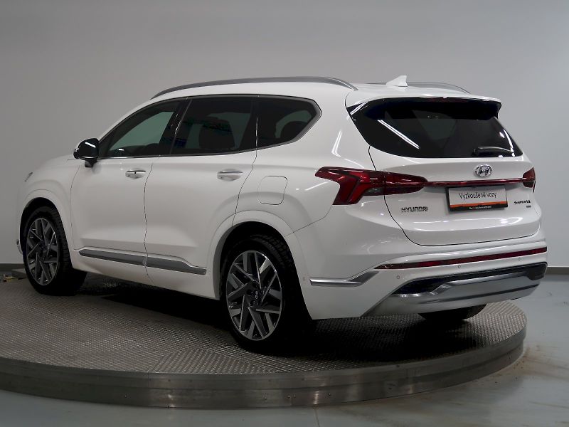 Hyundai Santa Fe (2021) LUXURY 2.2CRDi 4x4 DCT - fotka 7 z 39