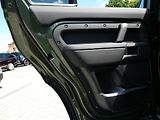 Land Rover Defender (2026) 110 3,0 X-Dynamic SE D250 - náhled 14