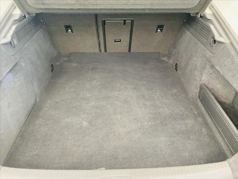 Volkswagen Arteon 2,0 BiTDI DSG 4Motion Elegance - fotka 22 z 26