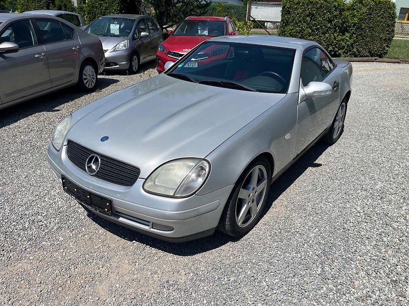 Mercedes-Benz SLK (1999) 200 2.0 i - fotka 7 z 19