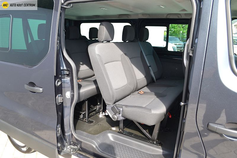 Renault Trafic L2 Equilibre Blue dCi 150 EDC - fotka 14 z 46
