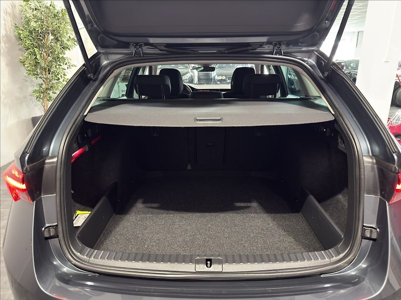 Škoda Octavia 1,5   TSI DSG 110KW CLEVER TOP - fotka 33 z 41