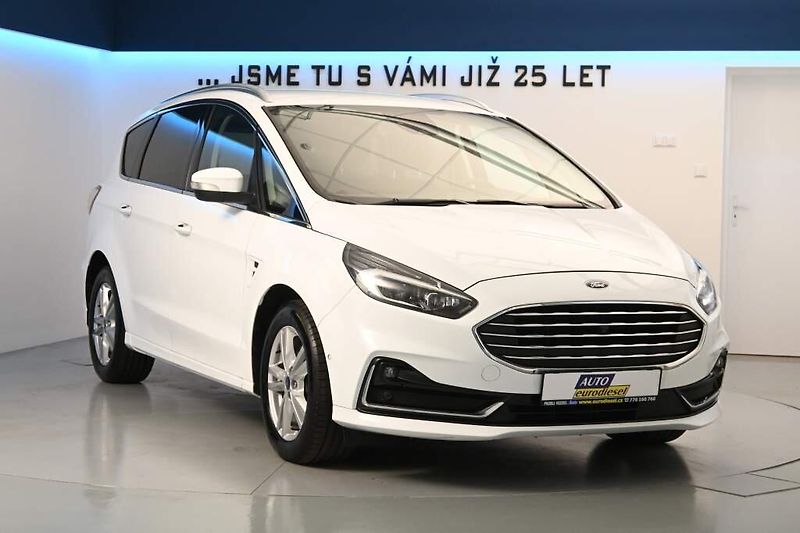 Ford S-MAX (2020) 2.0 LED SONY ACC 8AT ECOBLUE T - fotka 4 z 36