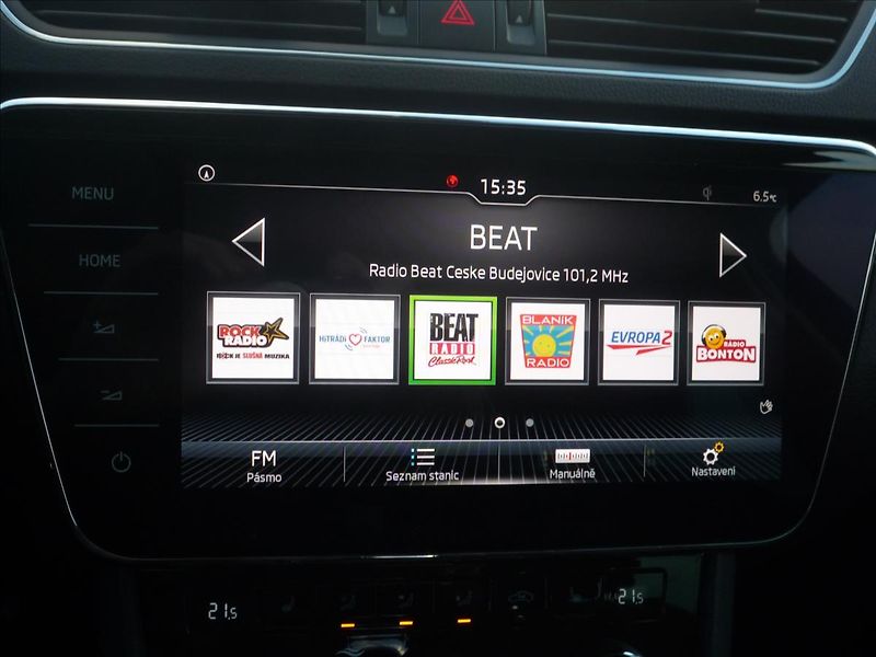 Škoda Superb 2,0 TDi 110kW,DSG,Nav,ACC,Výhř - fotka 15 z 38