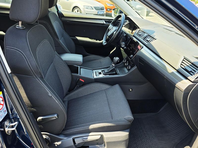 Škoda Superb 2.0TDi110KW DSG STYLE EXTRA ČR - fotka 22 z 43