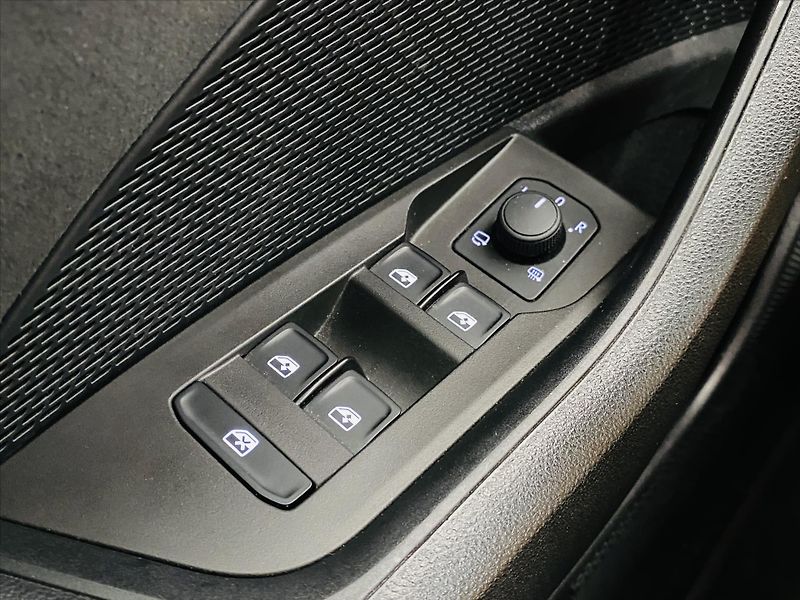 Škoda Octavia 2,0 TDI 147kW DSG RS - fotka 19 z 29