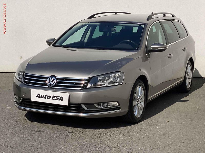 Volkswagen Passat (2014) 2.0 TDi, Comfortline, DSG, TZ - fotka 3 z 16