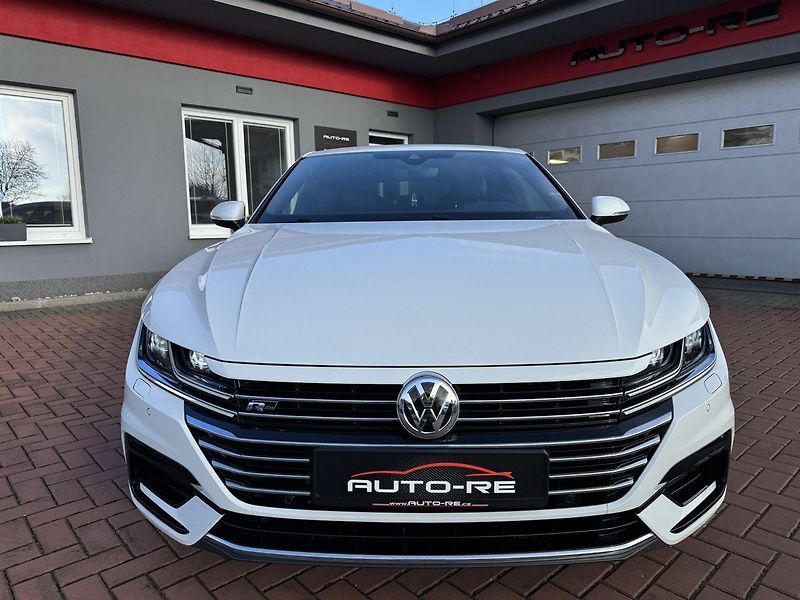 Volkswagen Arteon (2019) 2.0TDi DSG 140kW R-Line - fotka 5 z 50