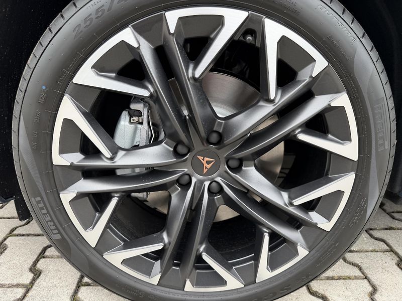 Cupra Terramar (2026) 2.0TSI 150kW 4WD R20 ZÁRUKA 5! - fotka 20 z 44
