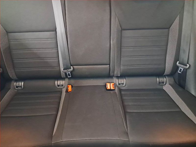 Škoda Octavia (2019) 1.6 TDI, ČR,1.maj, Tempomat - fotka 10 z 19