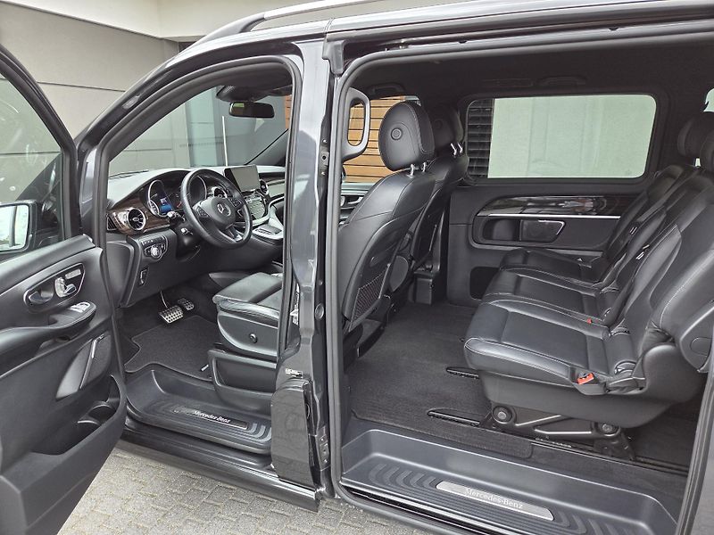 Mercedes-Benz Třídy V (2023) 300d 4M AVG AMG TOPvýbava 1m - fotka 11 z 49
