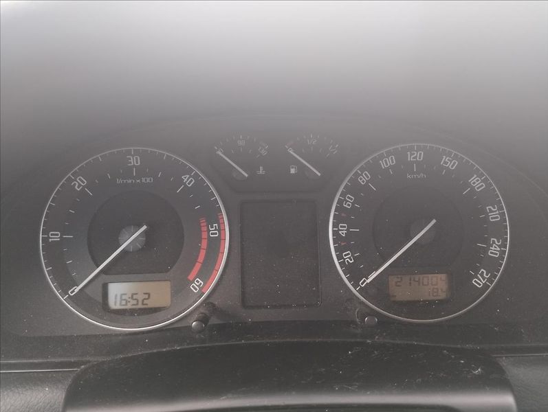 Škoda Superb 1,9 Tdi nová spojka - fotka 11 z 14