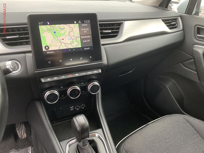 Renault Captur (2021) 1.3 TCe, ČR, AT, navi, LED - fotka 14 z 22