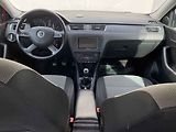 Škoda Rapid (2013) 1.6 TDi, Ambition, TZ, +kola - náhled 8
