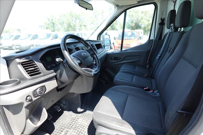 Ford Transit 2,0 TDCi  SKŘÍŇ KLIMA - fotka 13 z 25