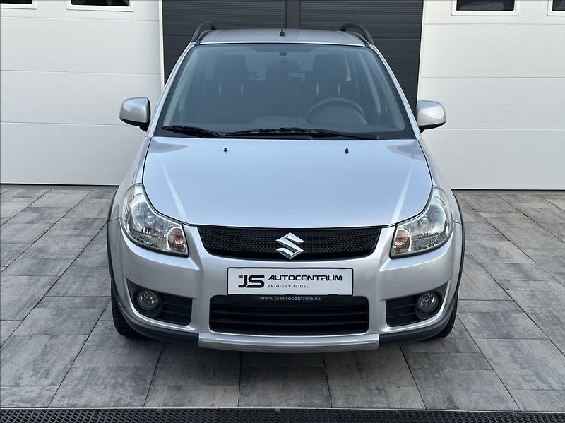 Suzuki SX4 1,9 DDiS 120PS  Outdoor Line 4 - fotka 3 z 47