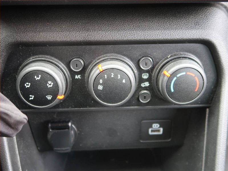 Dacia Sandero (2021) 1.0 TCe, LPG, Tempomat - fotka 15 z 17