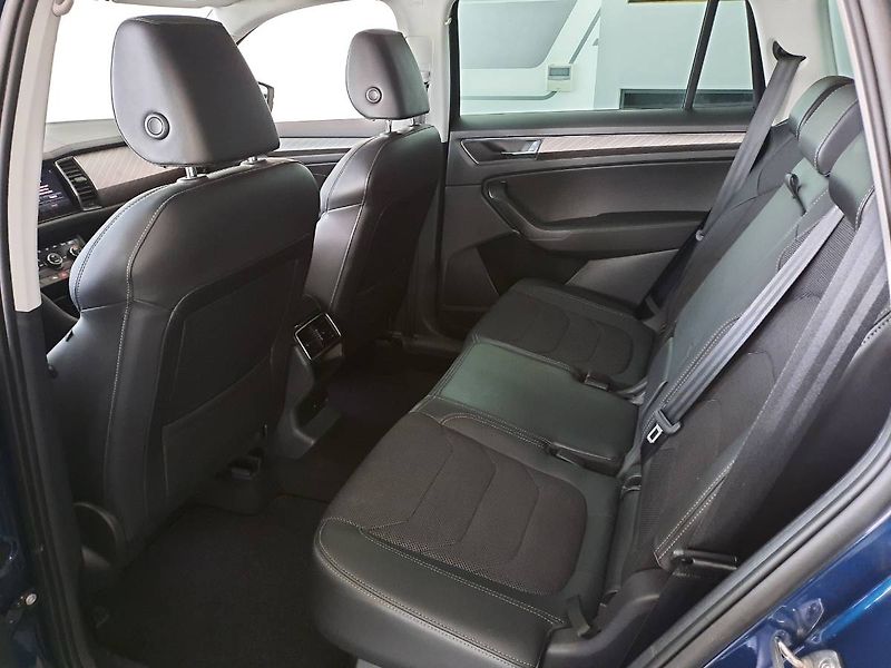 Škoda Kodiaq (2023) Style 2.0 TSI 4x4 (140kW/190k) - fotka 8 z 27