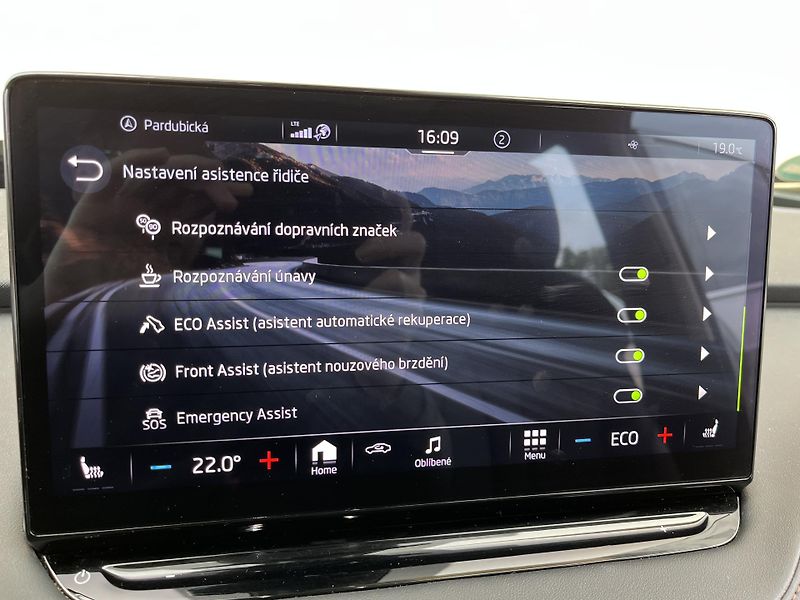 Škoda Enyaq (2021) 80*TEPELKO*TAŽNÉ*MATRIX*HEADUP - fotka 27 z 40