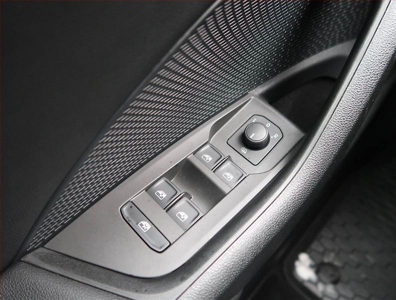 Škoda Octavia (2023) 1.5 TSI e-tec - fotka 14 z 14