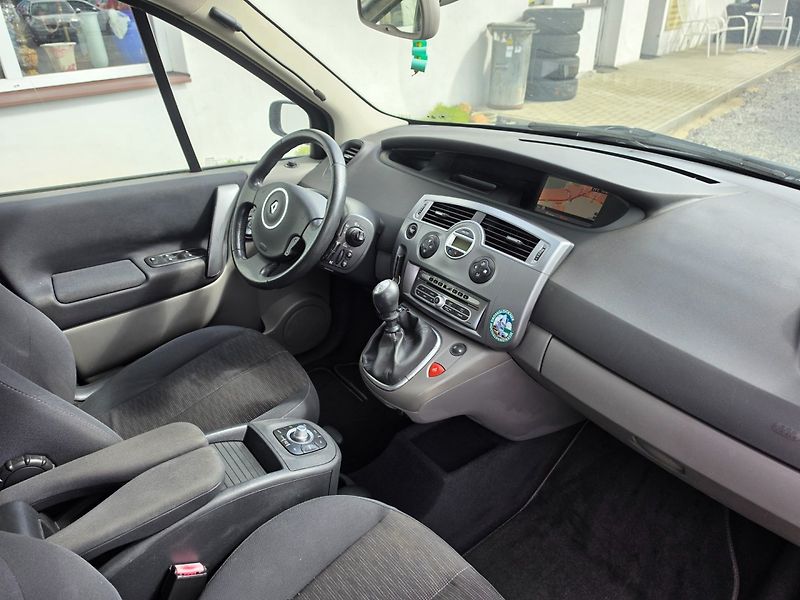 Renault Scénic (2007) 2.0 i LPG, Nová STK - fotka 12 z 23