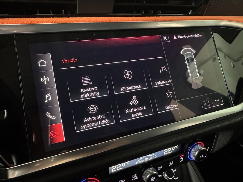 Audi Q3 1,5 TFSi  Advanced Záruka Assi - fotka 30 z 40