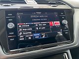 Volkswagen Touran (2023) 1.5TSi 110kW DSG! 7-míst! Navi - náhled 32
