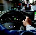 Srovnání schopností řidičů a adaptivního tempomatu v zácpě