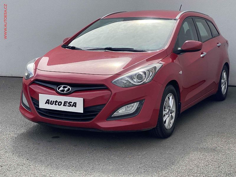 Hyundai i30 (2013) 1.6 CVVT, ČR, Trikolor, AC - fotka 3 z 16