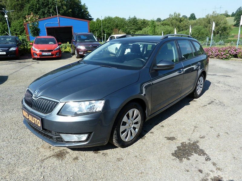 Škoda Octavia 1.6 tdi Greenline - fotka 1 z 19