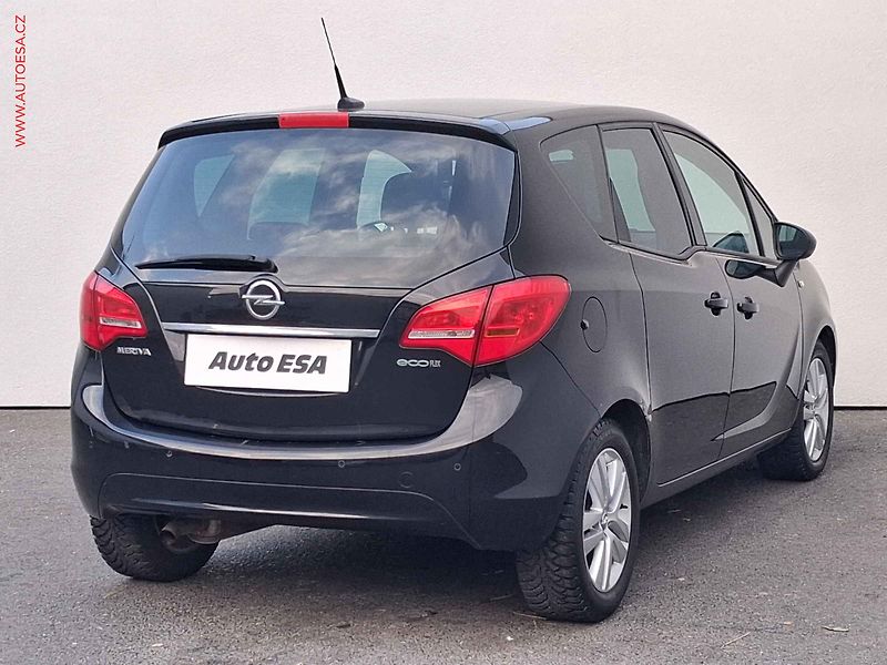 Opel Meriva (2011) 1.4i, ČR, AC, tempo, park - fotka 4 z 17