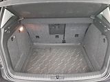Volkswagen Tiguan (2009) 2.0 TDI, 4X4, ČR,1.maj - náhled 13