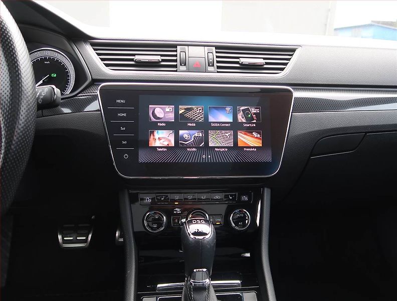 Škoda Superb (2018) Sportline 2.0 TDI - fotka 12 z 25
