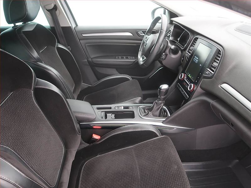 Renault Mégane (2017) Intens 1.5 dCi, ČR,1.maj - fotka 7 z 12
