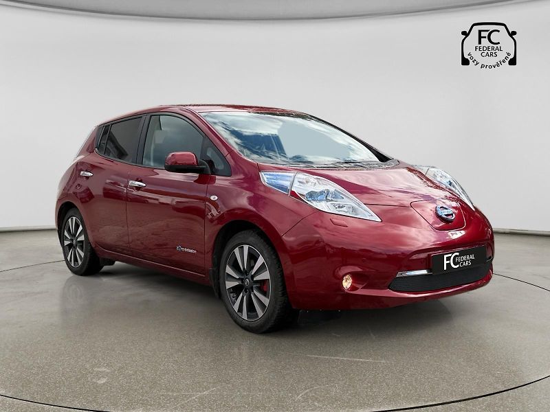 Nissan Leaf Tekna 30 kWh - fotka 7 z 24