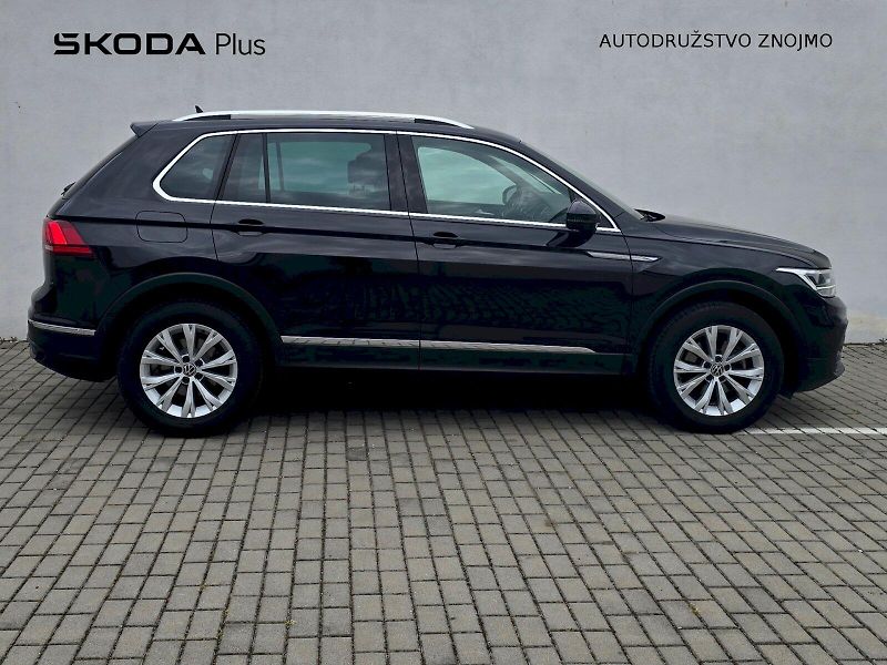Volkswagen Tiguan (2023) 1,5TSI 110KW DSG LIFE - fotka 31 z 33