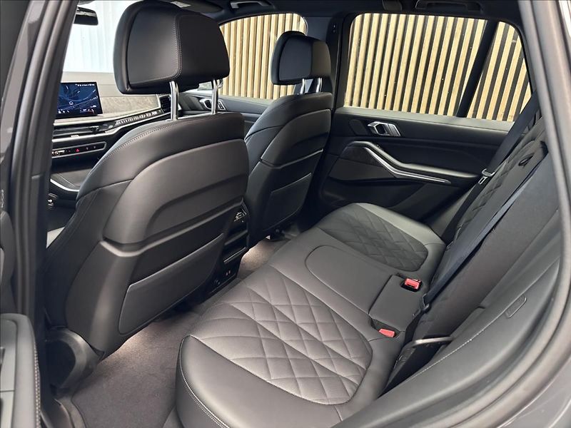BMW X5 30D, Xdrive - fotka 21 z 32