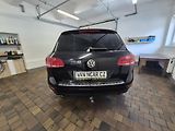 Volkswagen Touareg 3,0TDi 180kw 4x4 DSG 20ALU - náhled 8