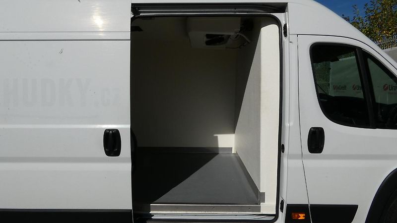 Fiat Ducato 2.3 MultiJet L4H2 CHLAĎÁK - fotka 20 z 24