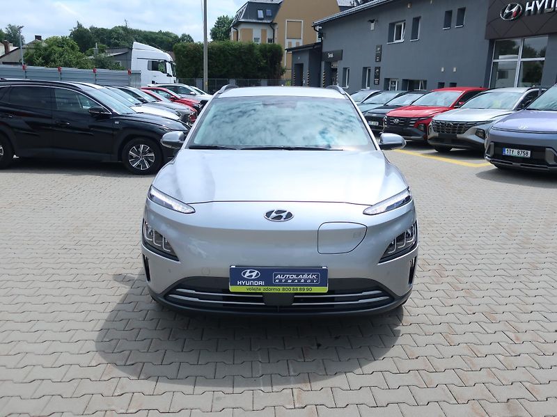 Hyundai Kona 65kWh-150KW POWER STYLE HEADUP - fotka 2 z 32