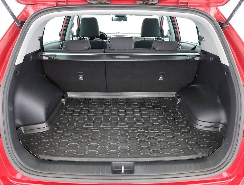 Kia Sportage (2019) 1.6 T-GDI, Serv.kniha, Navi - fotka 19 z 20