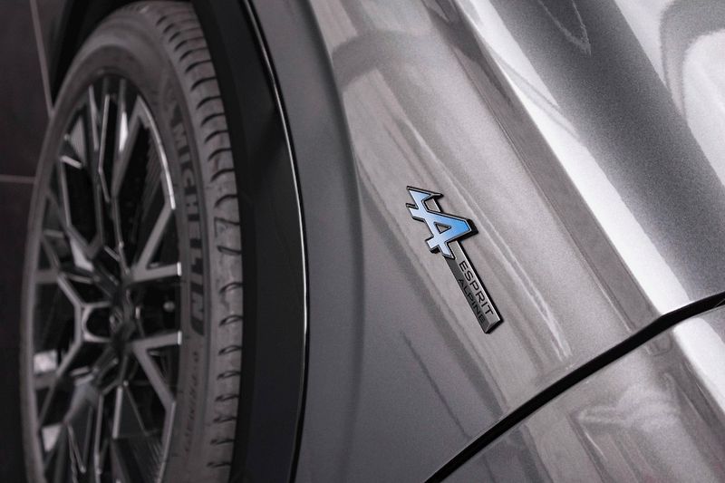 Renault Austral (2026) esprit Alpine mild hybrid 150 - fotka 39 z 45